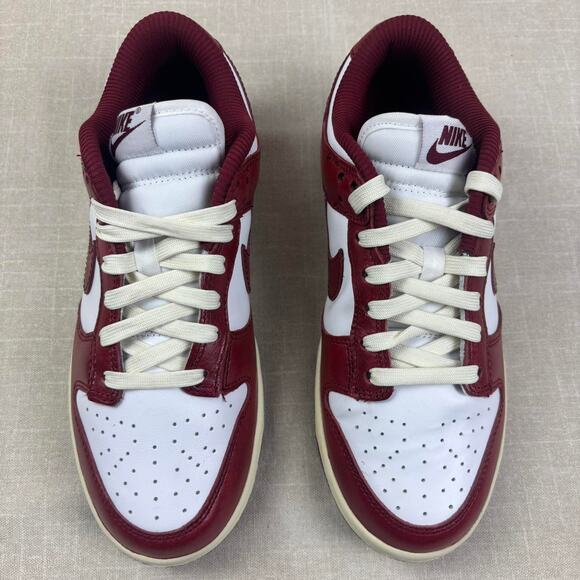💋 2023 Nike Dunk Low “Vintage Team Red” 7W - Picture 3 of 6